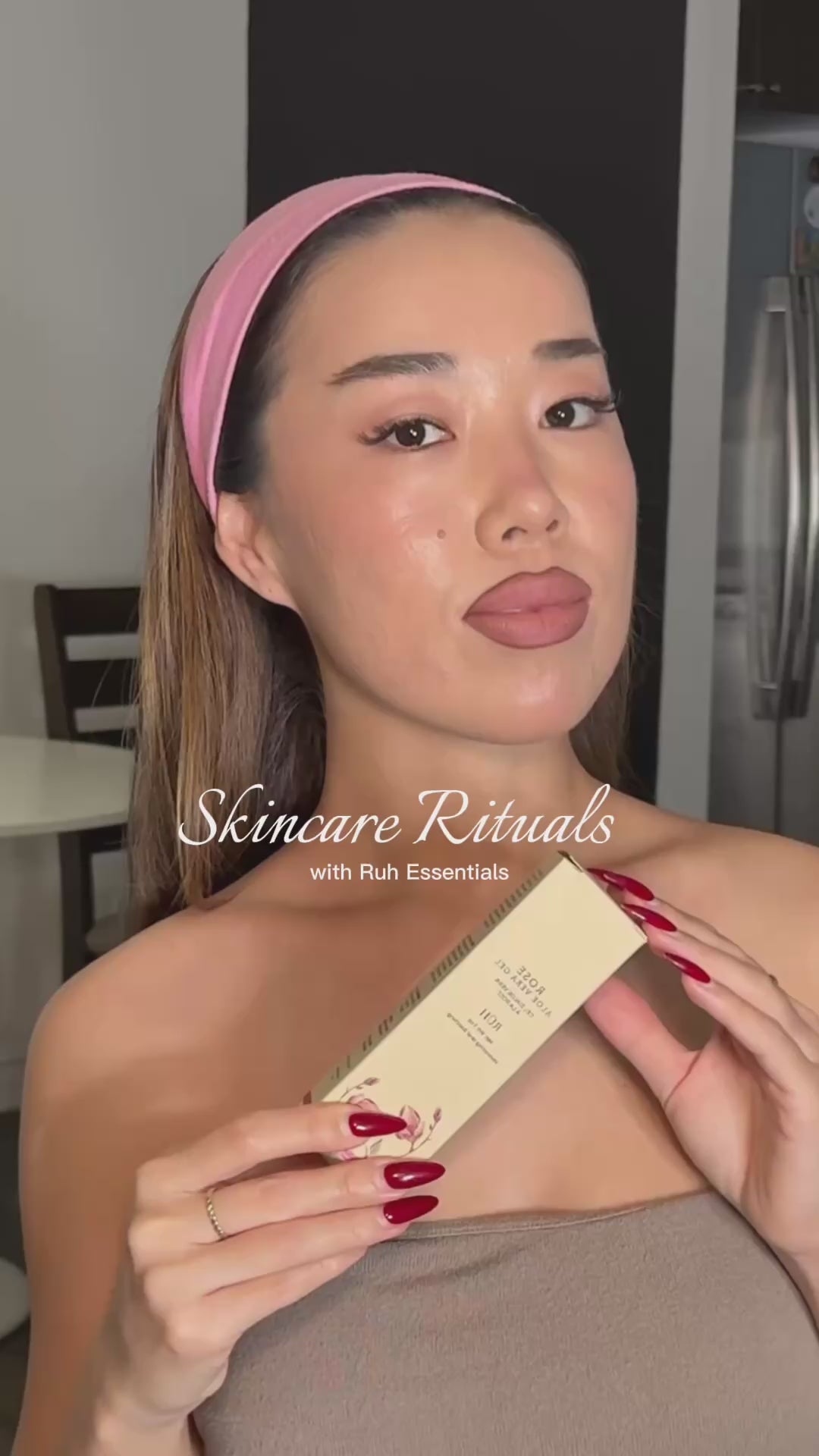 Woman applying Rose Aloe Vera Gel and showing how she feels.